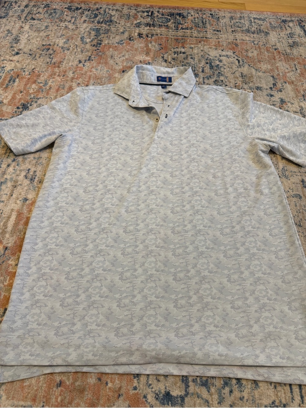 Men's Light Gray Subtle Pattern Polo Shirt